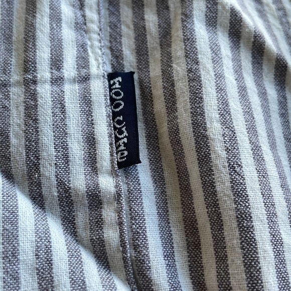 Peanuts Snoopy button down “too cute” 2X - Picture 4 of 9